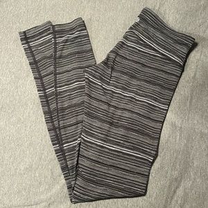 Lululemon leggings size 8